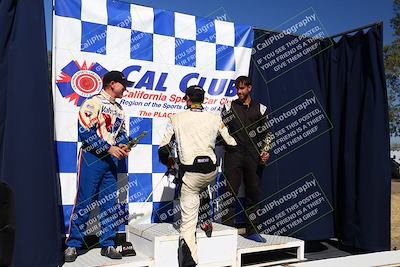 media/Oct-15-2023-CalClub SCCA (Sun) [[64237f672e]]/Around the Pits/